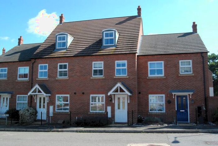 3 Bedroom Property To Rent In Claydon Road, Middlemore, Daventry, NN11