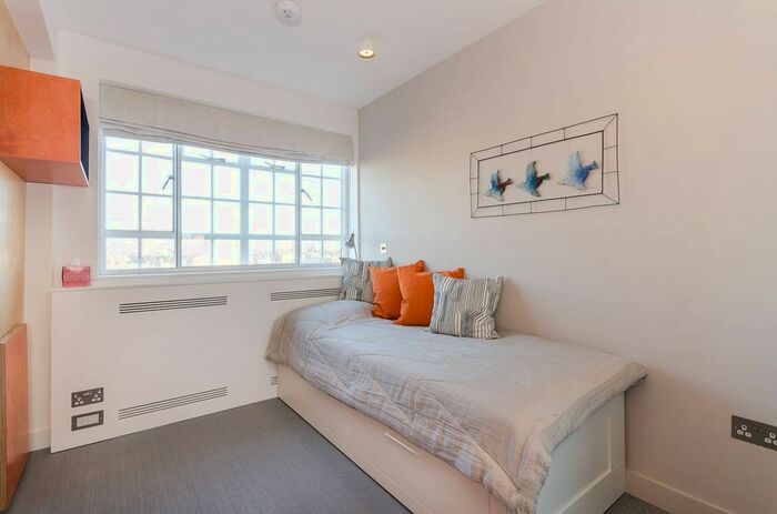 Studio To Rent In Sloane Avenue, Sloane Square, London, SW3