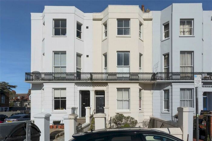 2 Bedroom Apartment To Rent In Goldsmid Road, Hove, East Sussex, BN3