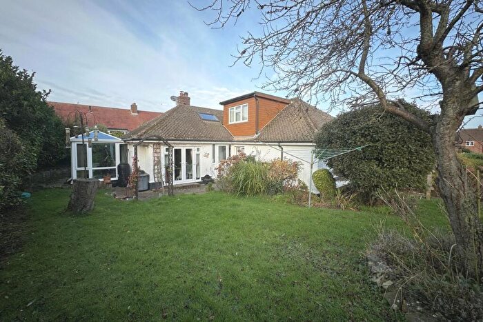 3 Bedroom Detached Bungalow For Sale In High Street, St Margarets At Cliffe, CT15