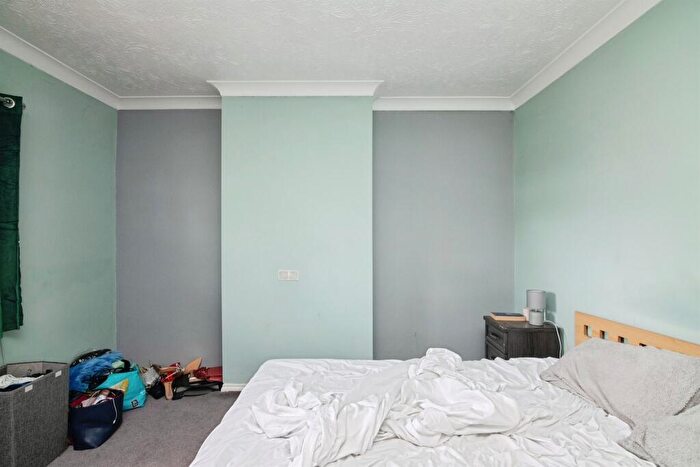 2 Bedroom Terraced House For Sale In Wilford Road, West Bromwich, B71