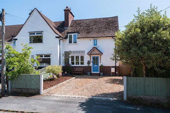 3 Bedroom Semi-Detached House For Sale In Broadway, Barnton, Northwich, CW8