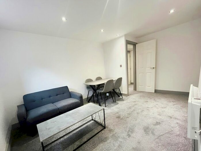 1 Bedroom Flat To Rent In Harehills Avenue, Chapel Allerton, Leeds, LS8