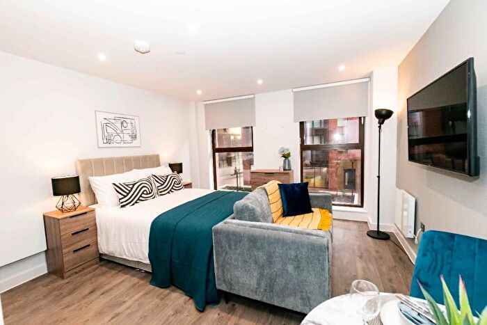 Studio To Rent In Crump Street, Liverpool, Merseyside, L1