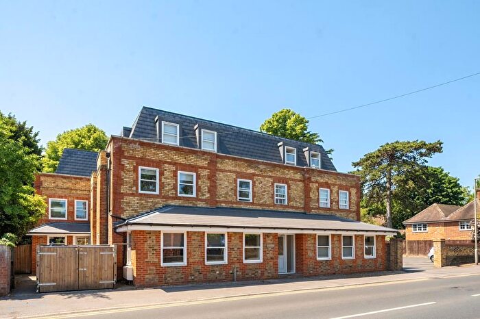 1 Bedroom Flat For Sale In St Marks House, Bourne End, Buckinghamshire, SL8