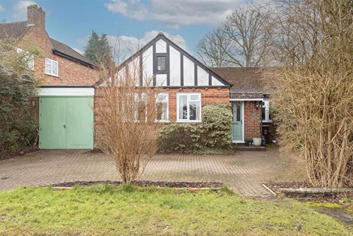 3 Bedroom Semi-Detached Bungalow For Sale In Park Rise, Harpenden, AL5