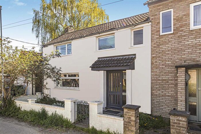 4 Bedroom Semi-Detached House For Sale In Burgess Road, Waterbeach, Cambridge, CB25