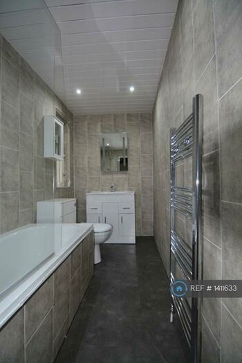 2 Bedroom Flat To Rent In Dunphail Road, Glasgo, G34