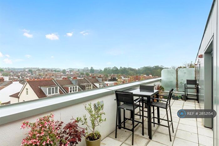 3 Bedroom Penthouse To Rent In Montefiore Road, Hove, BN3