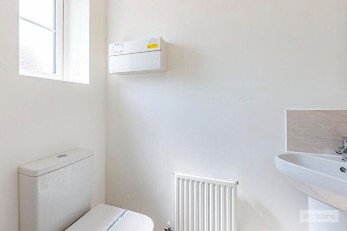 3 Bedroom House To Rent In Brotherton Close, Weldon, Corby, NN17