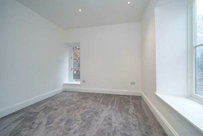 2 Bedroom Apartment To Rent In Quadrant House, Quadrant Mews, Buxton, SK17