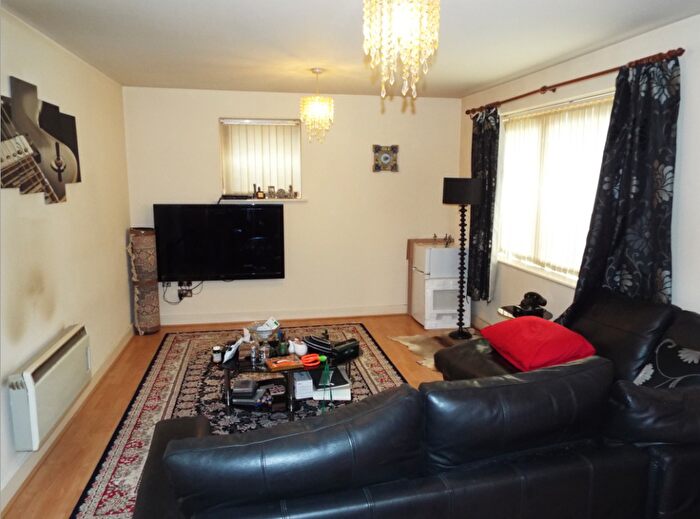 Studio To Rent In Pioneer, Jupiter, B16