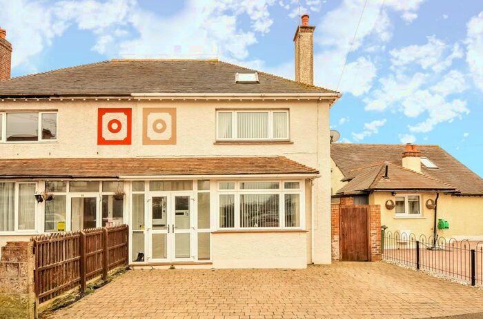 3 Bedroom Semi-Detached House To Rent In Kenilworth Road, Bognor Regis, PO21