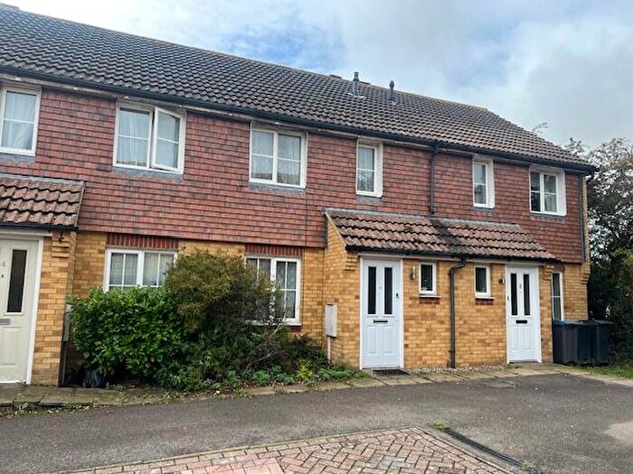 2 Bedroom House To Rent In Russet Close, Ash, Canterbury, CT3