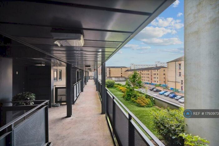 1 Bedroom Flat To Rent In Kent Road, Glasgow, G3