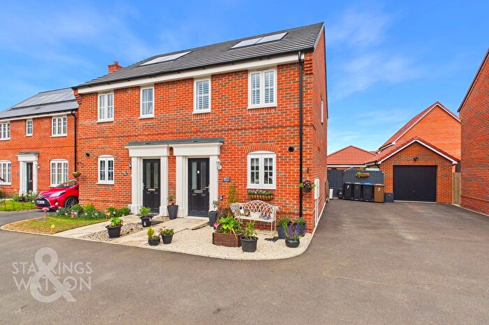 2 Bedroom Semi-Detached House For Sale In Oak Lawn, Eye, IP23