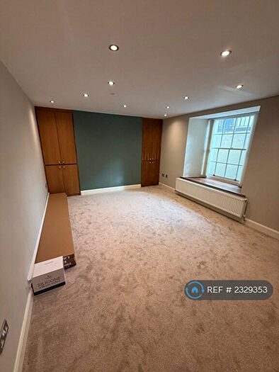 2 Bedroom Flat To Rent In Grange Crescent, Sunderland, SR2