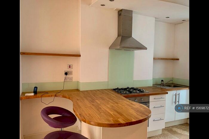 1 Bedroom Flat To Rent In Ground Floor Carlisle Street, Cardiff, CF24