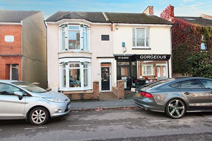 3 Bedroom Semi Detached House For Sale In Godinton Road, Ashford, TN23