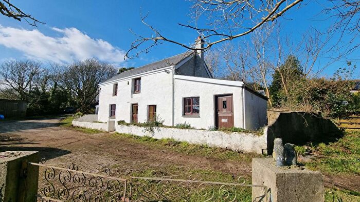 2 Bedroom Barn Conversion For Sale In Townshend, Hayle, TR27