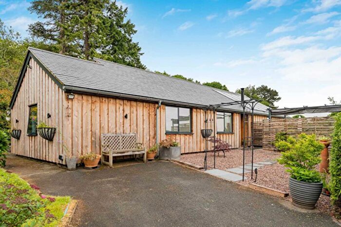 3 Bedroom Detached Bungalow For Sale In Ludlow Road, Leominster, Herefordshire, HR6