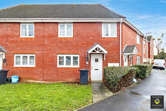 2 Bedroom Flat For Sale In Tolsey Gardens, Tuffley, GL4