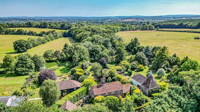5 Bedroom Detached House For Sale In Park Lane, Cranbrook, TN17