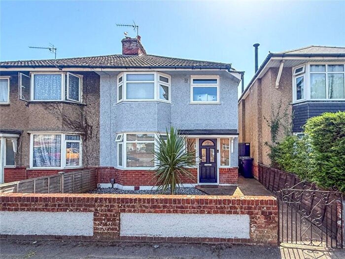 3 Bedroom Semi-Detached House For Sale In Barrack Road, Christchurch, Dorset, BH23