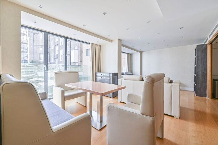 1 Bedroom Flat For Sale In Hyde Park Square, Hyde Park Estate, London, W2