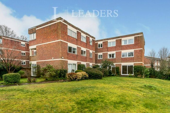 1 Bedroom Property To Rent In Warren Road, Guildford, GU1