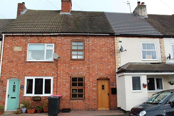 2 Bedroom House To Rent In Green Lane, Birchmoor, Tamworth, B78