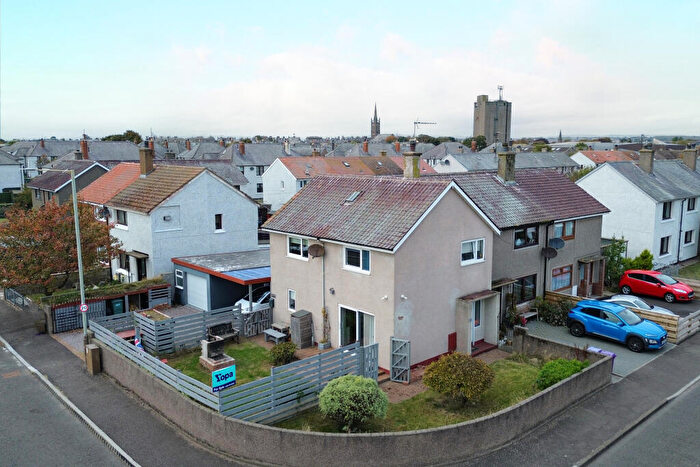3 Bedroom End Of Terrace House For Sale In Traill Terrace, Montrose, DD10