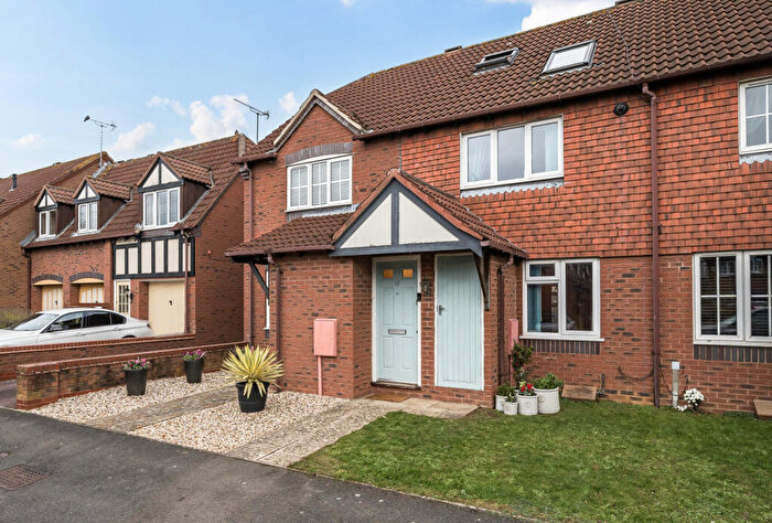 3 Bedroom Terraced House For Sale In Ashlea Meadow, Bishops Cleeve, Cheltenham, Gloucestershire, GL52