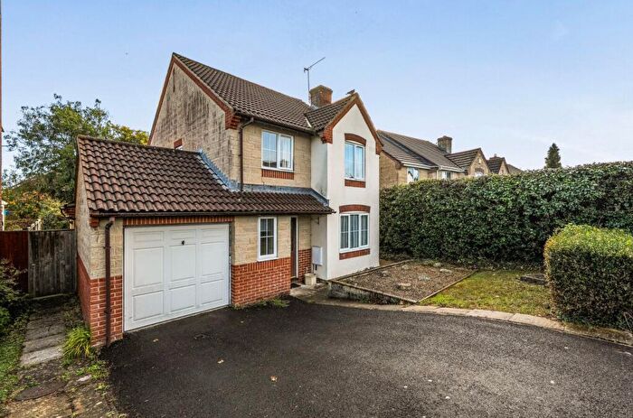 4 Bedroom Detached House For Sale In Faulkland View, Peasedown St John, Bath, BA2