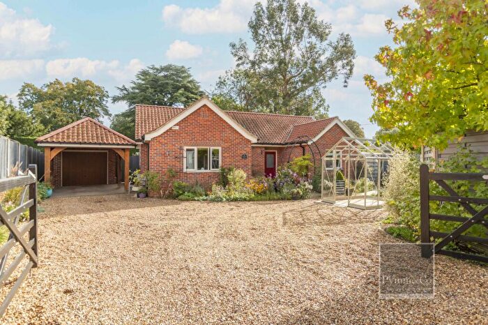 3 Bedroom Detached Bungalow For Sale In Earlsmead Gardens, Kings Lynn, PE32