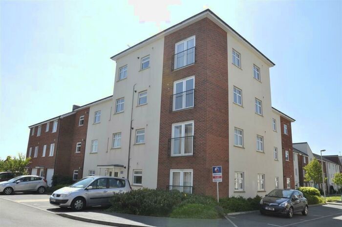 2 Bedroom Flat To Rent In Thursby Walk, Pinhoe, Exeter, EX4