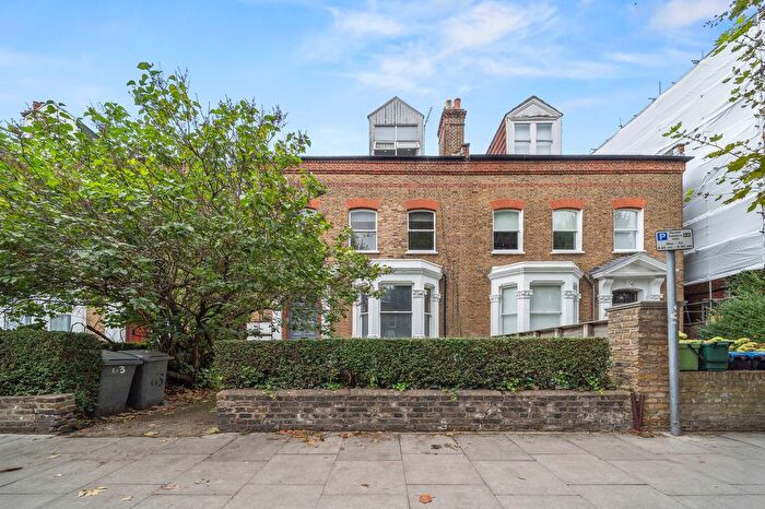 2 Bedroom Flat For Sale In Brondesbury Road, NW6