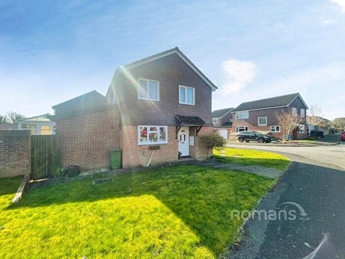 4 Bedroom Detached House For Sale In Waverley Drive, South Wonston, Winchester, SO21