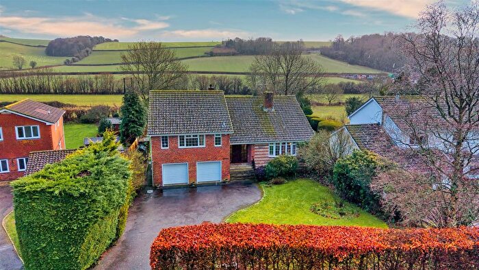 4 Bedroom Detached House For Sale In The Glebe, Shroton, DT11