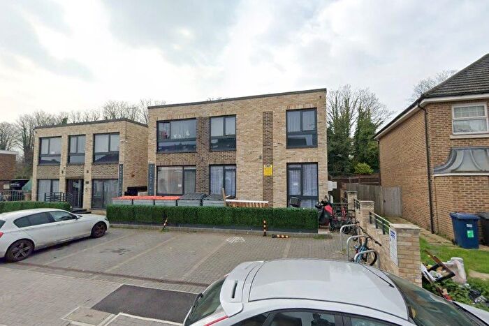 1 Bedroom Flat To Rent In Lancaster Road, Barnet, EN4