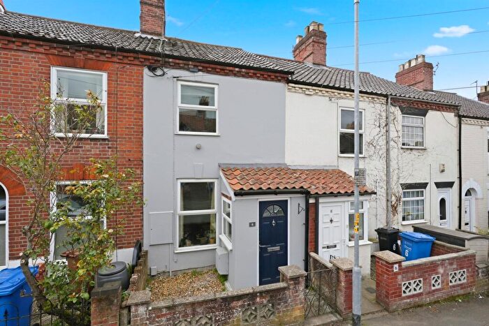 2 Bedroom Terraced House For Sale In Clarke Road, Norwich, NR3