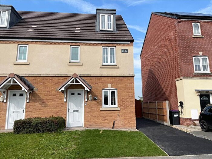 4 Bedroom Semi-Detached House For Sale In Thomas Penson Road, Gobowen, Oswestry, Shropshire, SY11