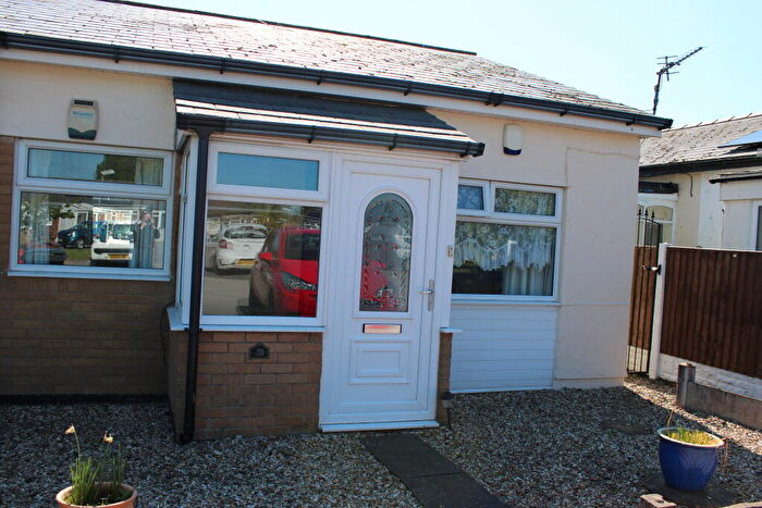 2 Bedroom Bungalow To Rent In Willow Grove, Talacre, CH8