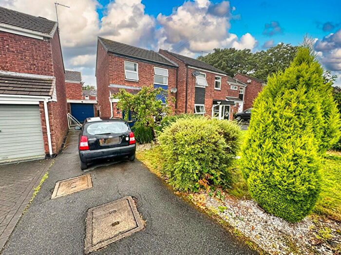 3 Bedroom Semi-Detached House To Rent In Alvanley Rise, Northwich, Cheshire, CW9