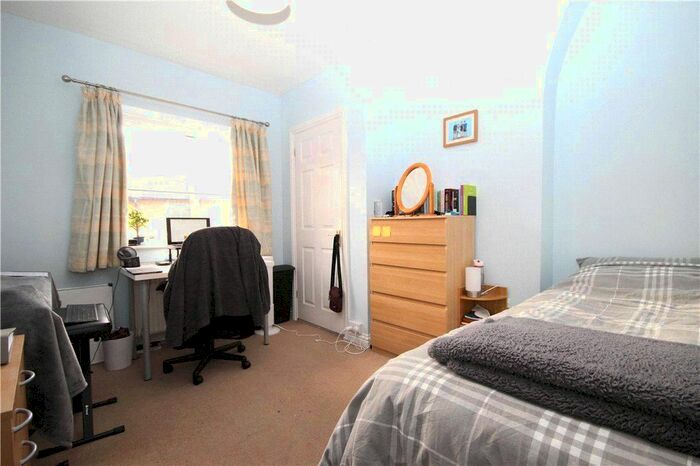 1 Bedroom Property To Rent In Dapdune Road, Guildford, Surrey, GU1