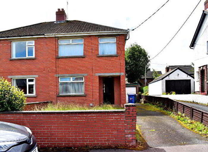 3 Bedroom Semi-Detached House For Sale In Waverley Avenue, Lisburn, BT28