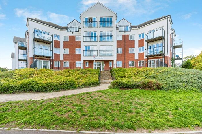 2 Bedroom Flat For Sale In Traction Lane, Bedford, Bedfordshire, MK42