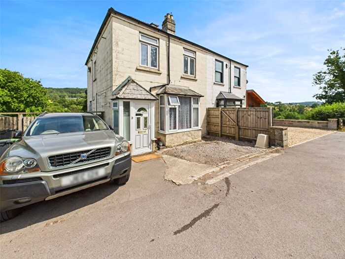 3 Bedroom Semi-detached House For Sale In Cheltenham Road, Pitchcombe, Stroud, Gloucestershire, GL6