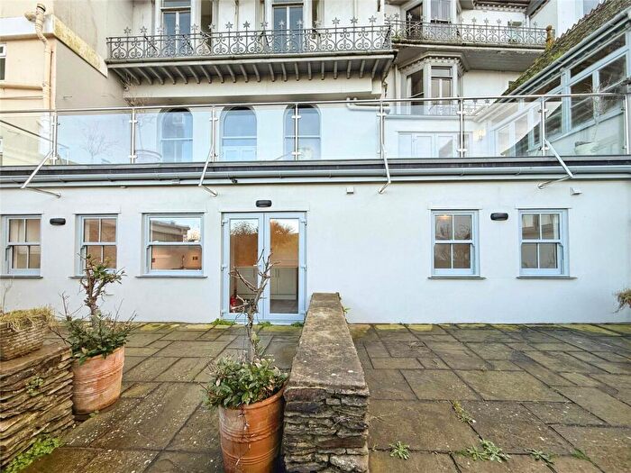 4 Bedroom Flat For Sale In Fore Street, Ilfracombe, Devon, EX34