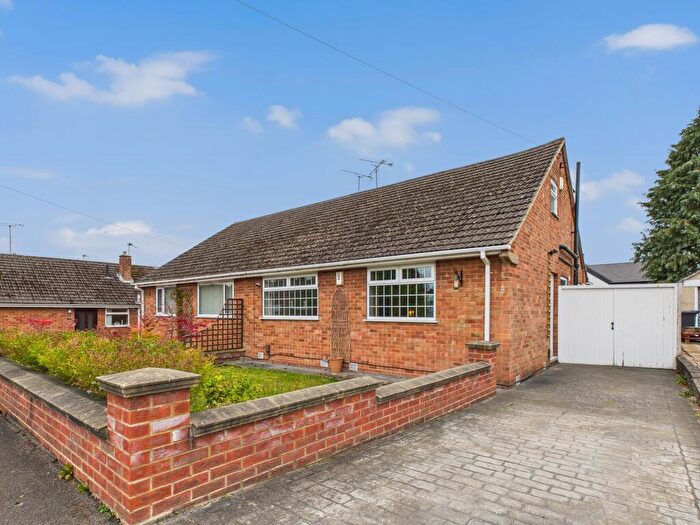 3 Bedroom Chalet For Sale In East Close, Darley Abbey, DE22